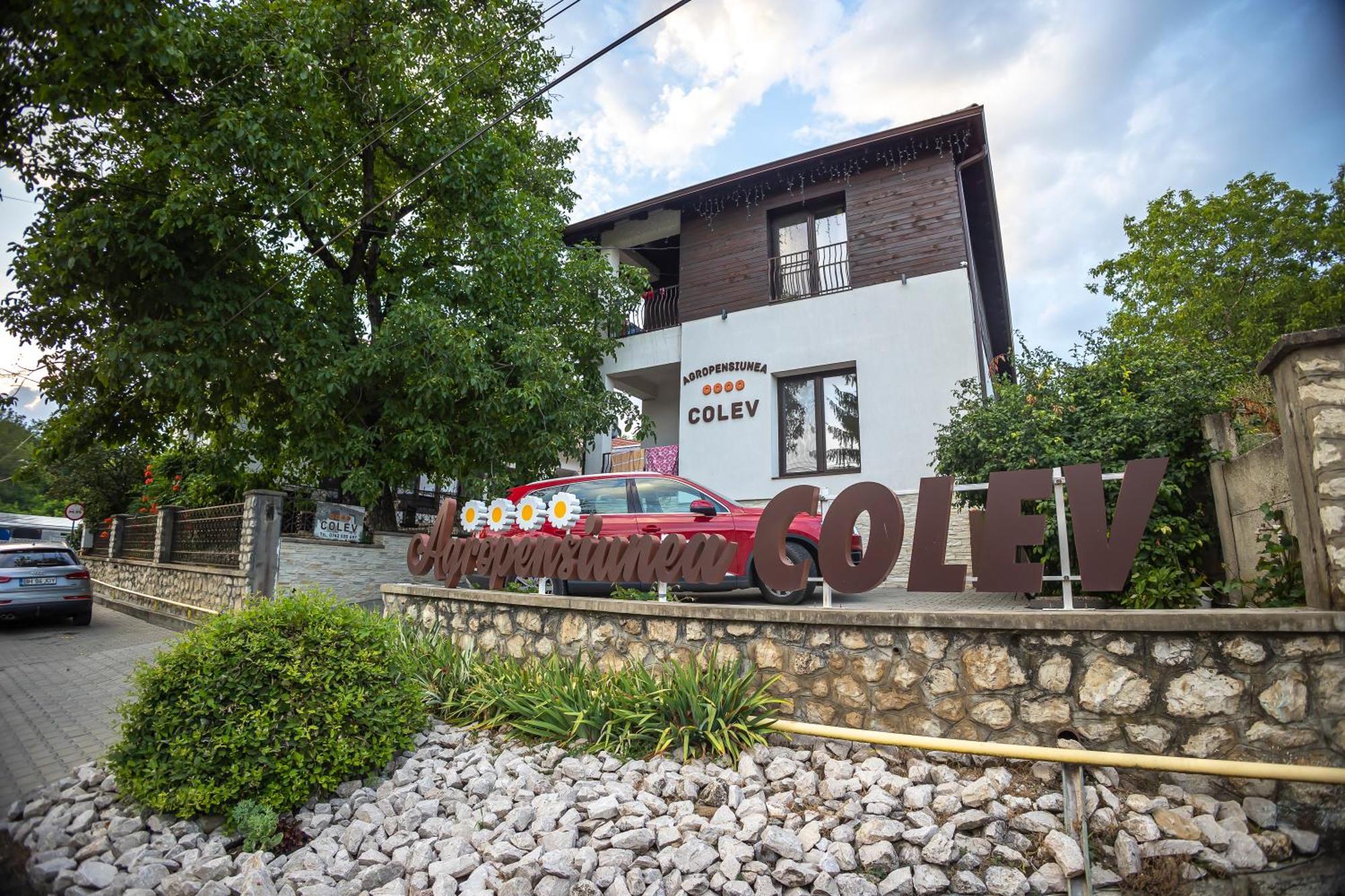 Agropensiunea Colev Stremt Dış mekan fotoğraf